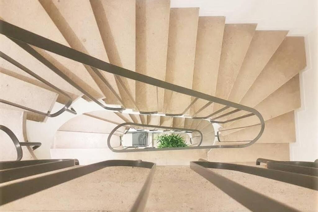 Sweet Apartments Downtown Вила-Нова-ди-Фамаликан Экстерьер фото
